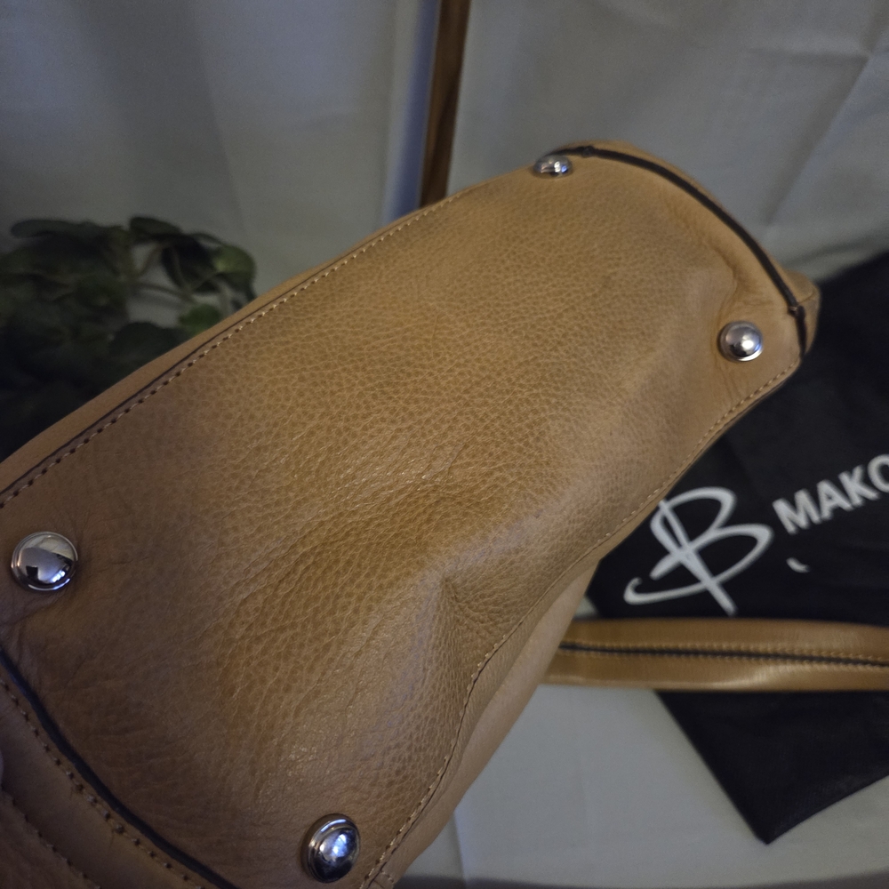 B. Makowsky Genuine Leather Satchel Tan Brown Shoulder Bag w/ Dust Bag - Picture 14 of 17